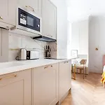 Cosy Studio Near Paddington St - 3